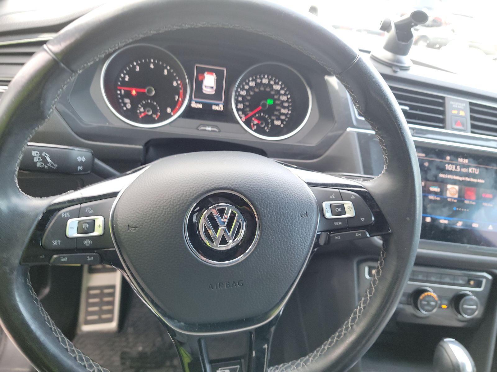 2021 Volkswagen Tiguan 2.0T SE R-Line Black AWD