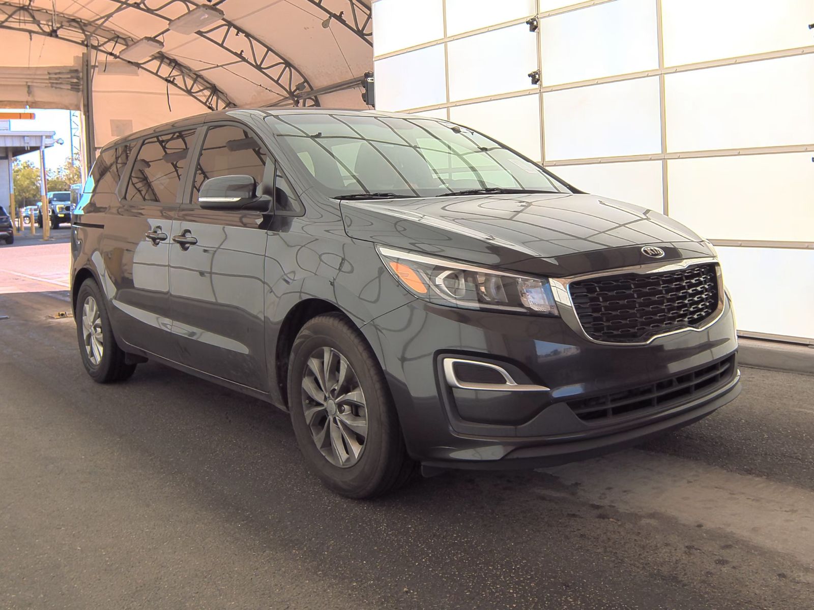 2021 Kia Sedona LX FWD