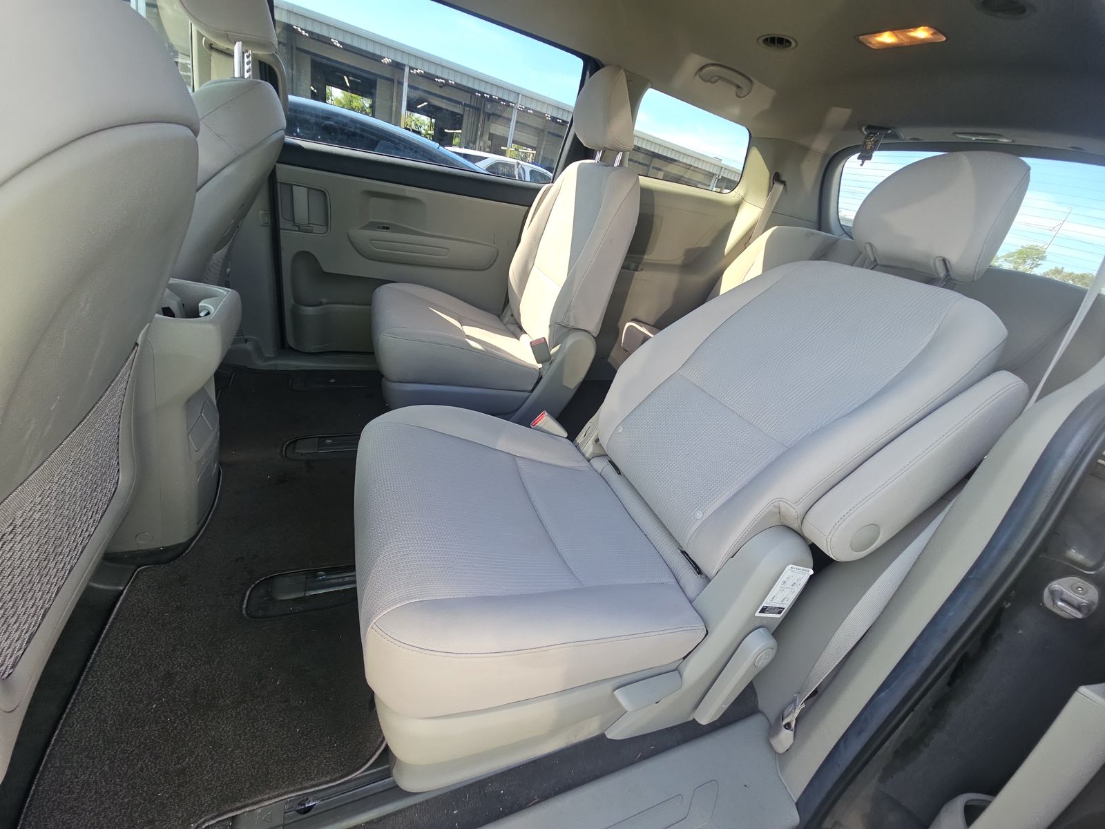 2021 Kia Sedona LX FWD