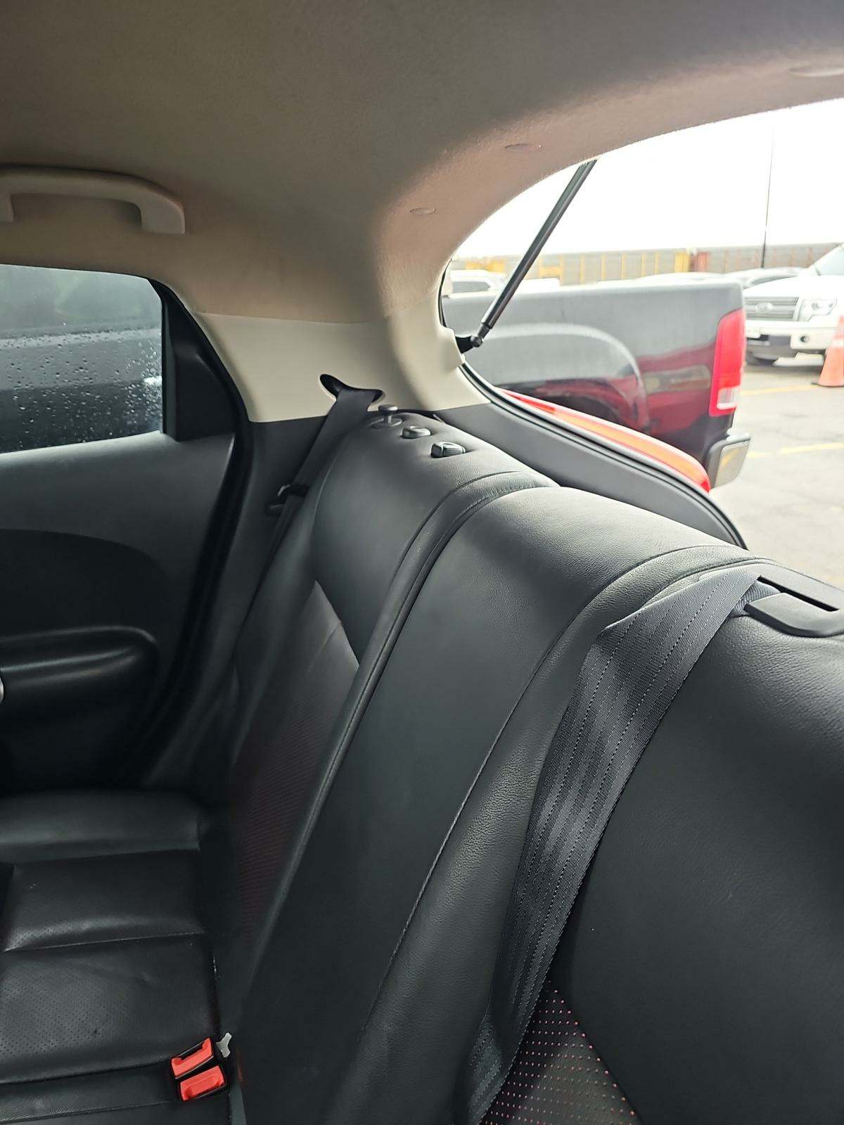 2014 Nissan JUKE SL FWD