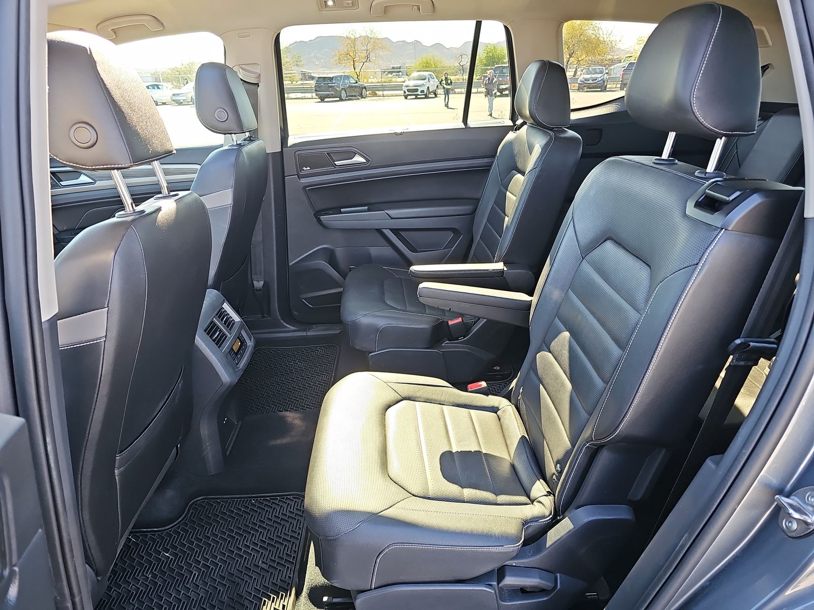 2021 Volkswagen Atlas 3.6L SEL Premium AWD