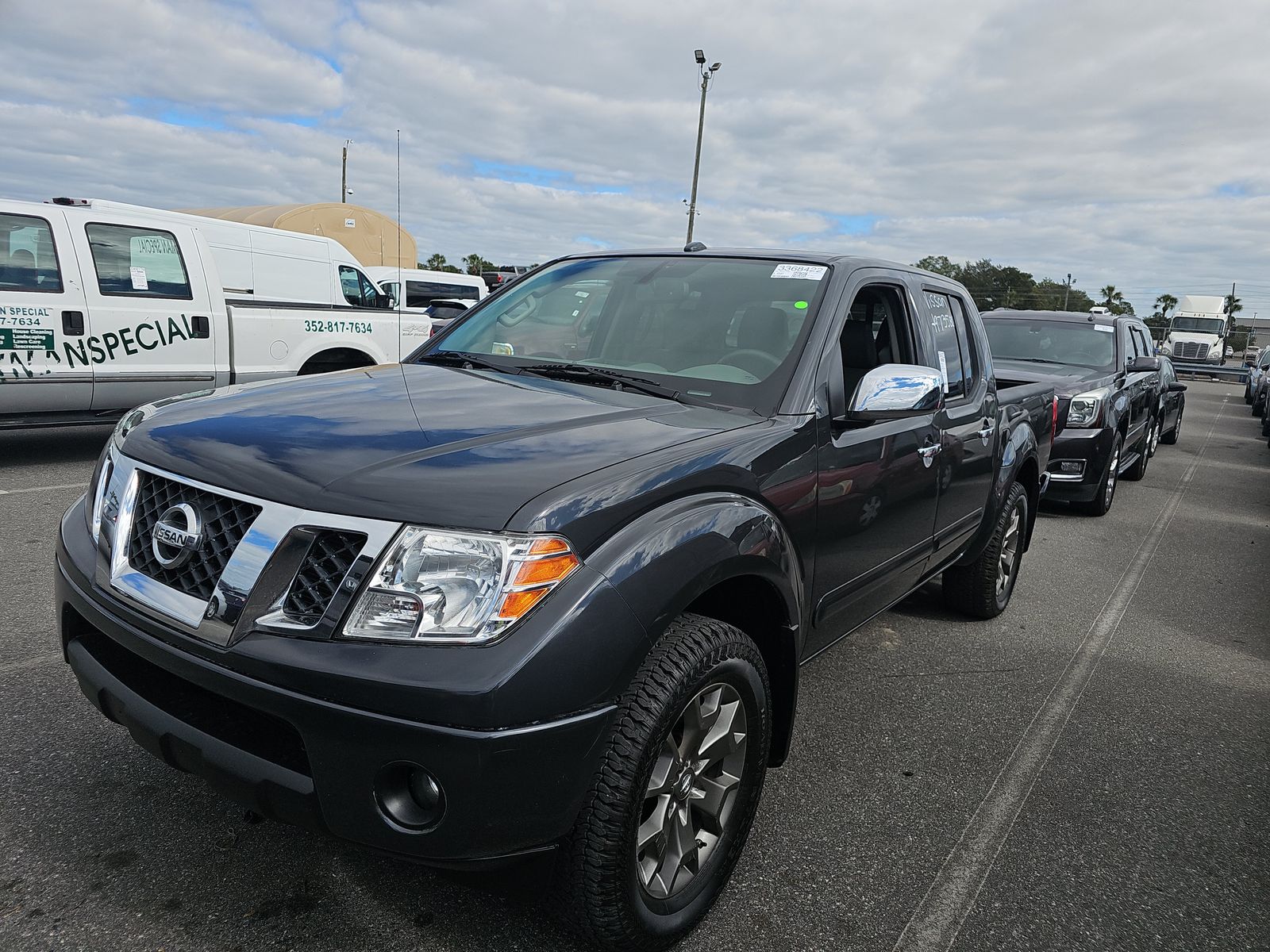 2014 Nissan Frontier SL Crew Cab Short Bed