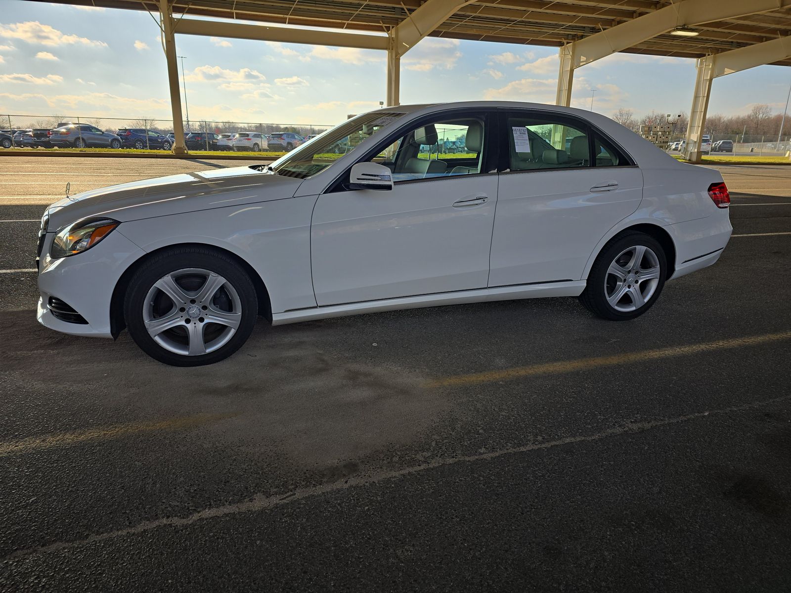 2014 Mercedes-Benz E 350 4MATIC Sedan