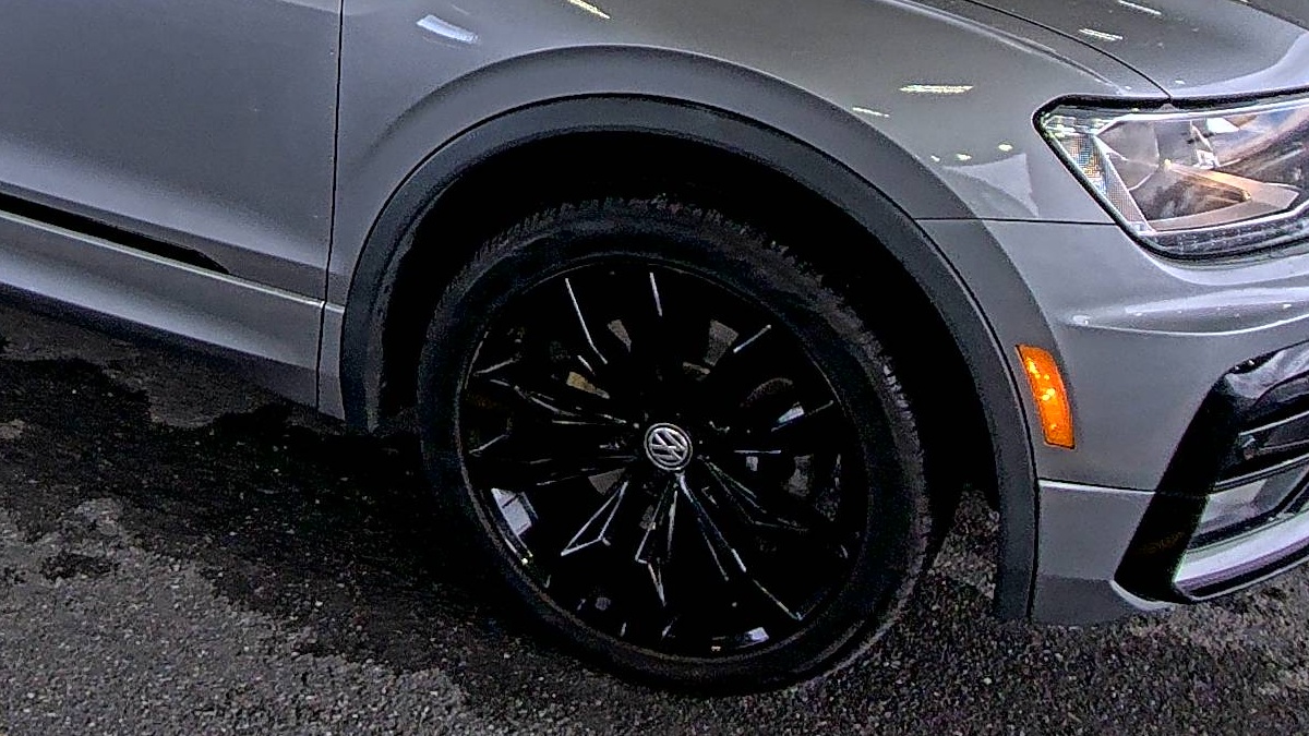 2021 Volkswagen Tiguan 2.0T SE R-Line Black AWD