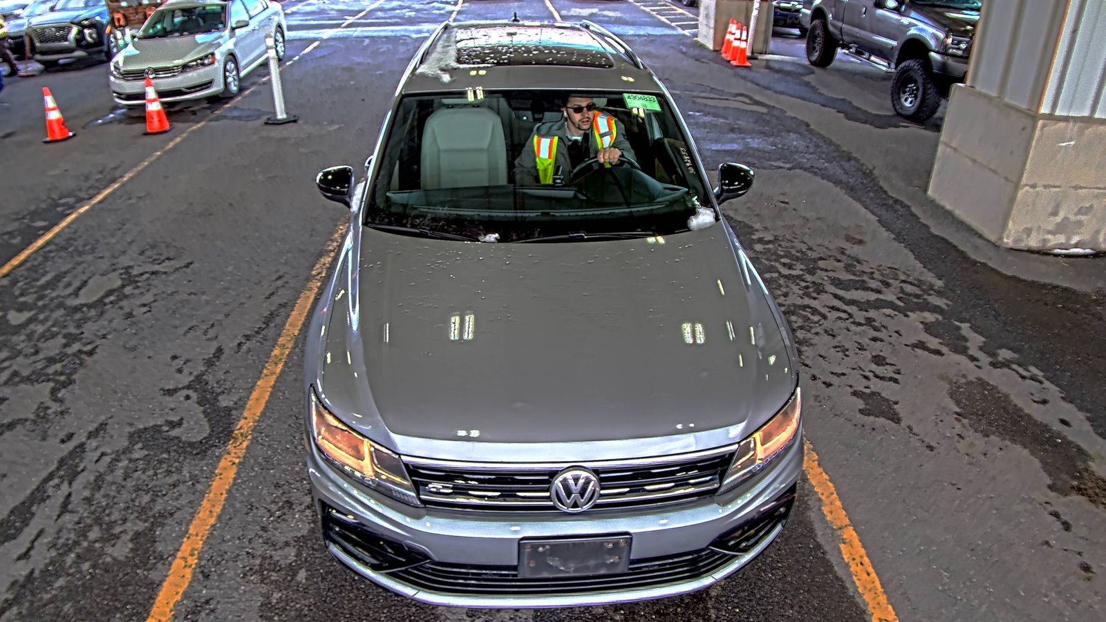 2021 Volkswagen Tiguan 2.0T SE R-Line Black AWD