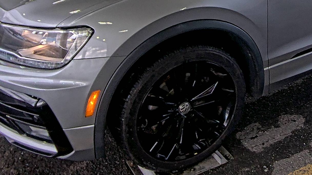 2021 Volkswagen Tiguan 2.0T SE R-Line Black AWD