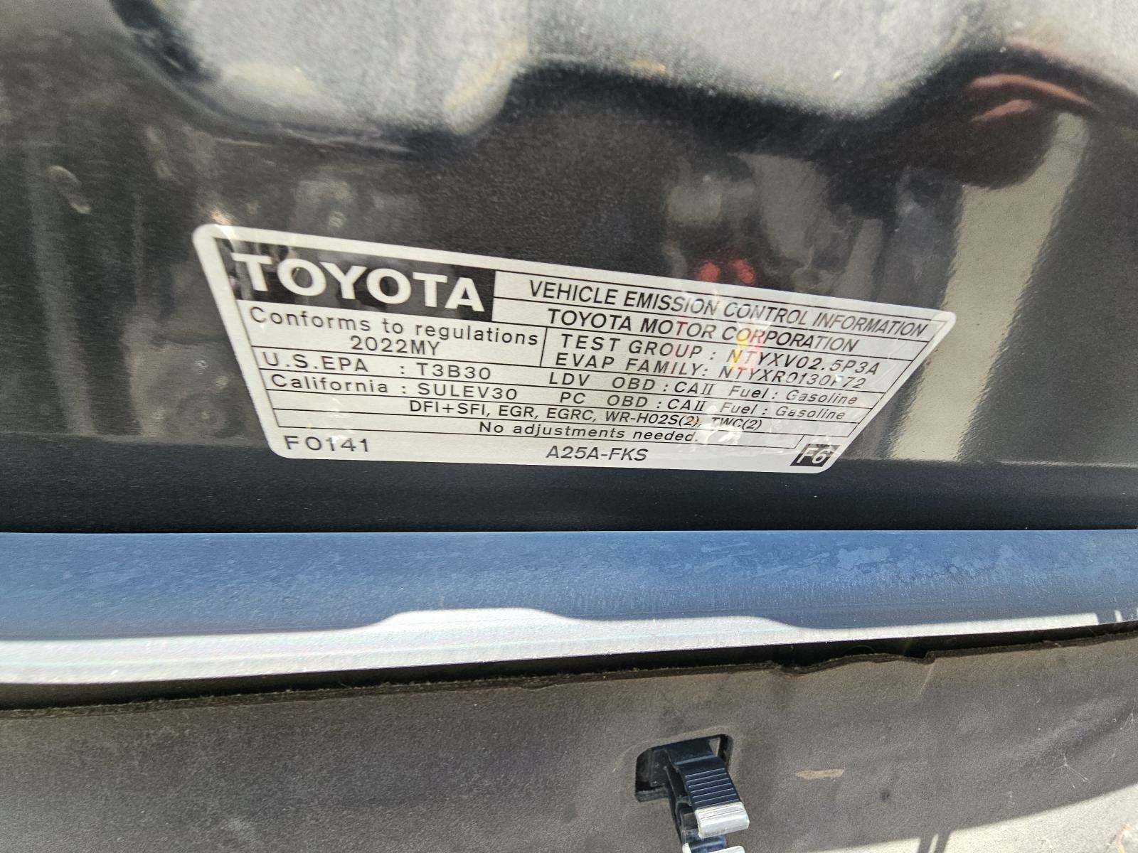 2022 Toyota Camry SE FWD