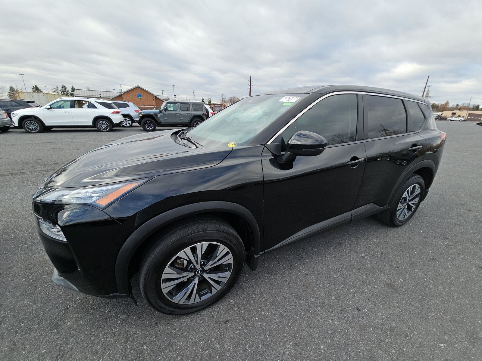 2022 Nissan Rogue SV