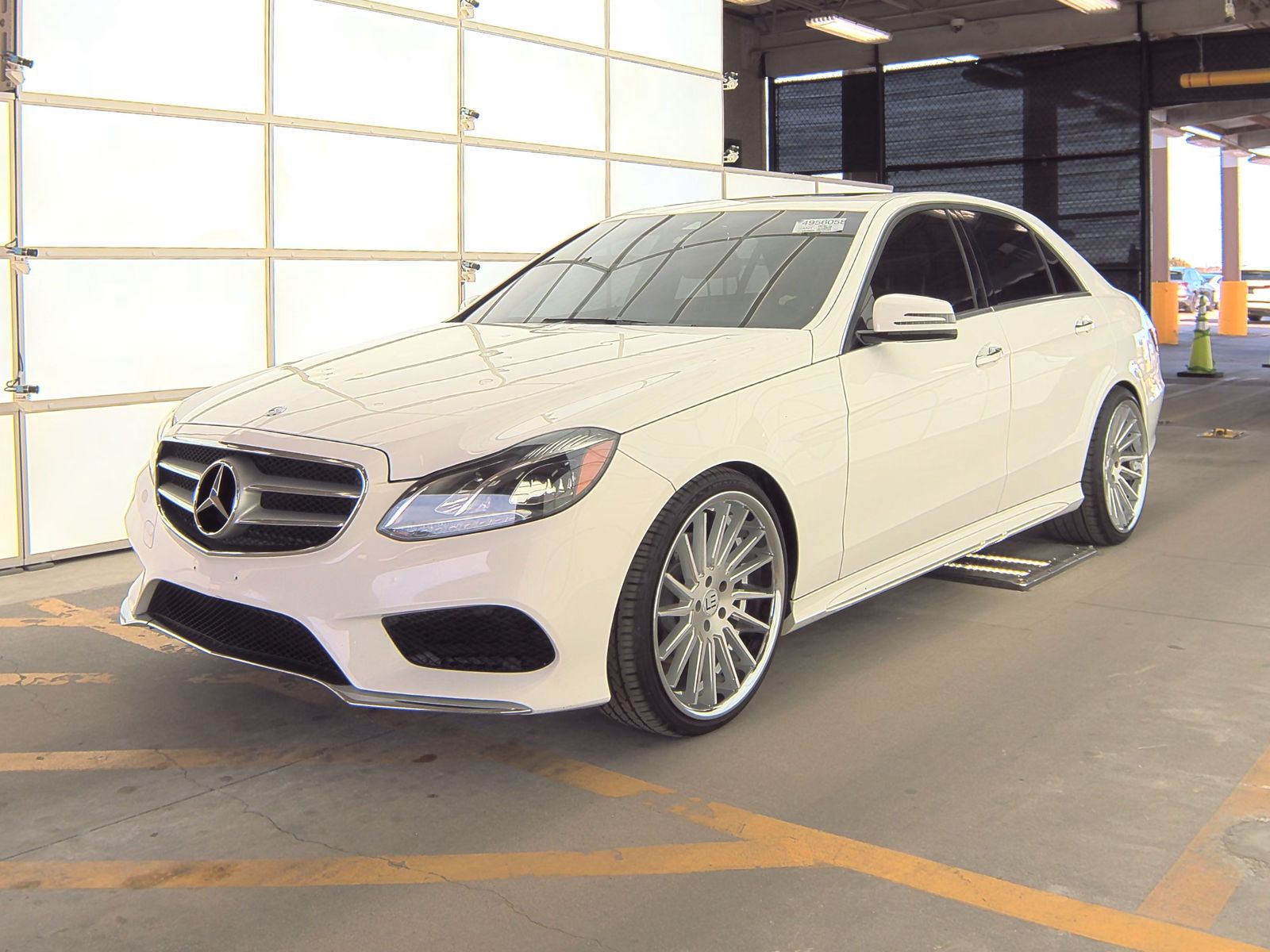 2015 Mercedes-Benz E 350 Sedan