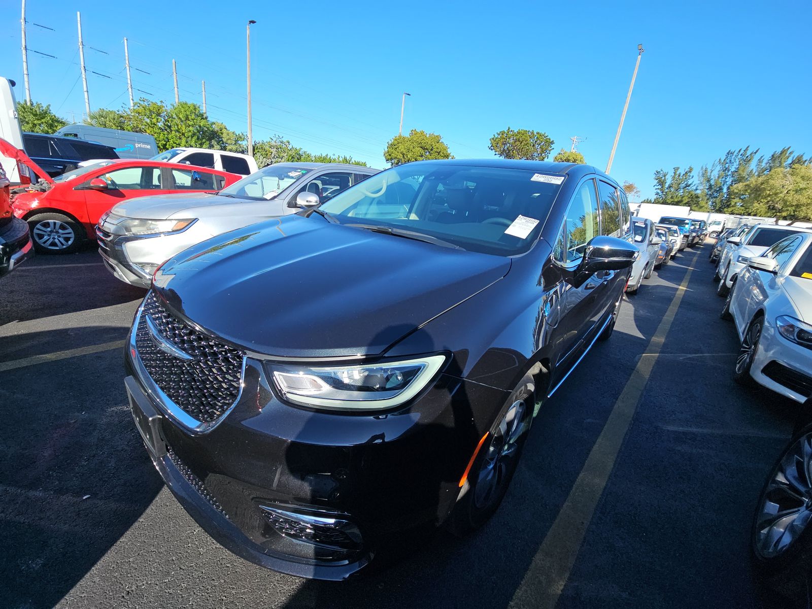 2023 Chrysler Pacifica Hybrid Limited