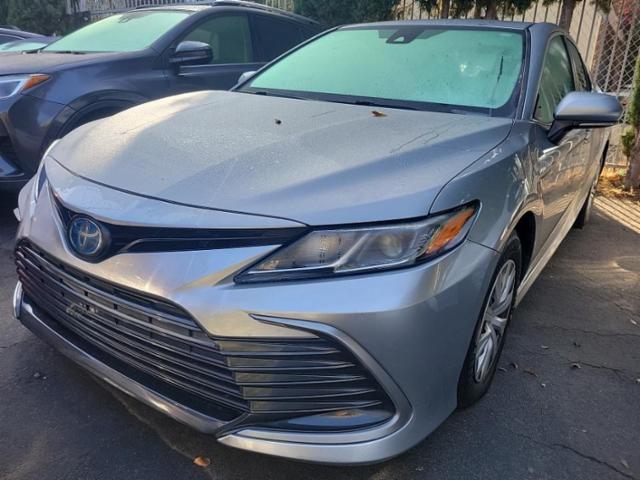2021 Toyota Camry Hybrid LE