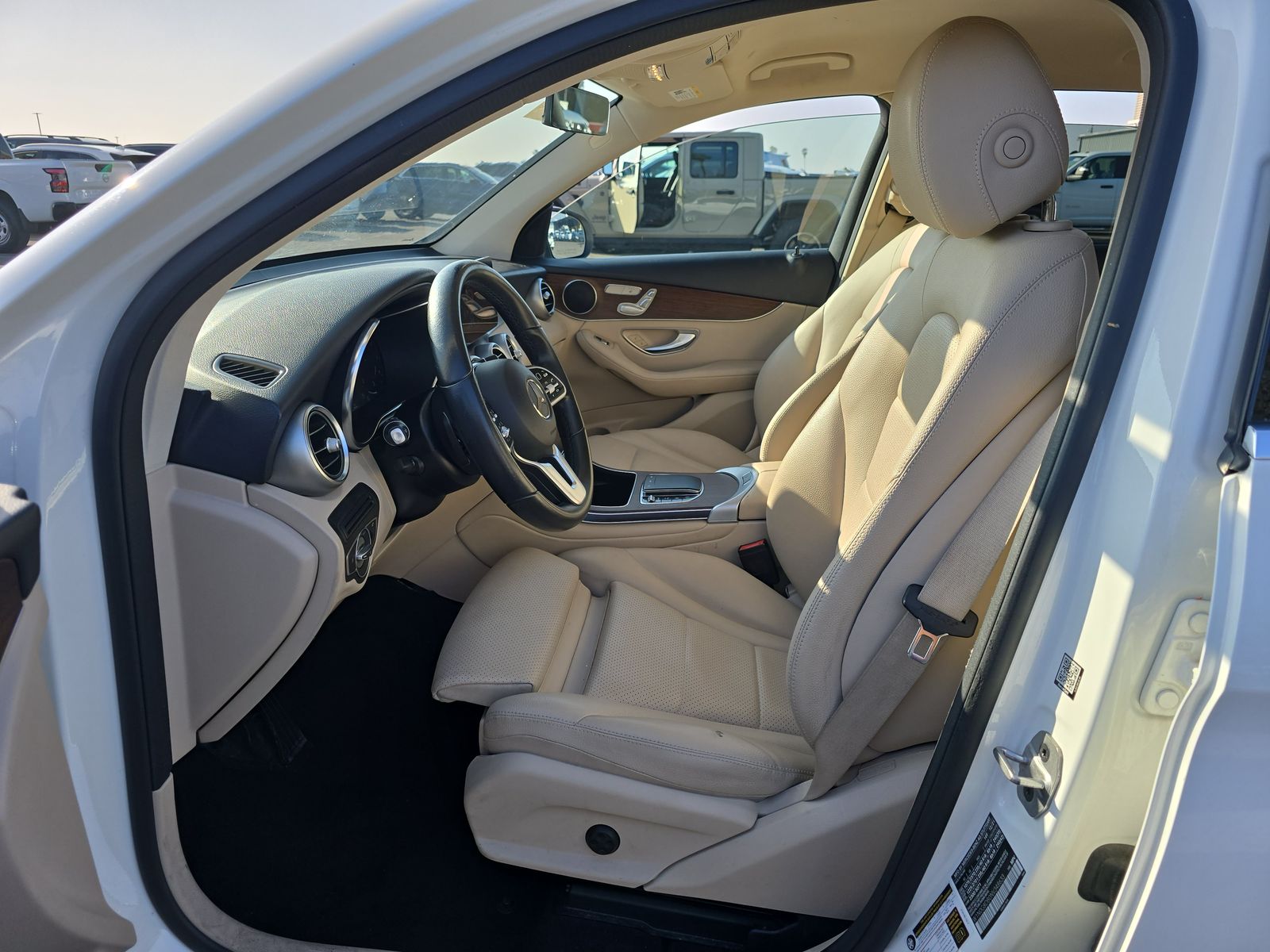 2022 Mercedes-Benz GLC GLC 300 RWD