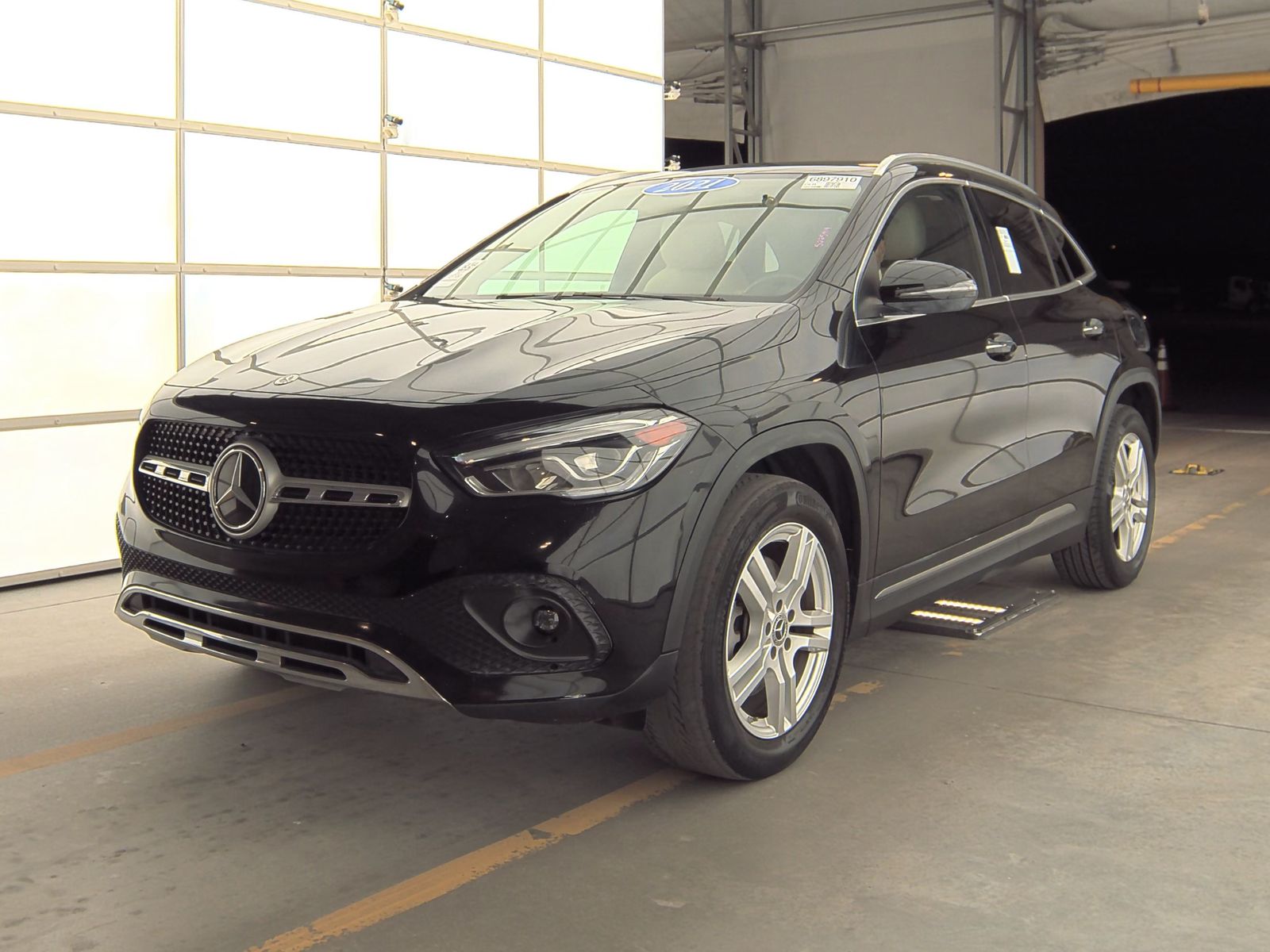 2021 Mercedes-Benz GLA 250