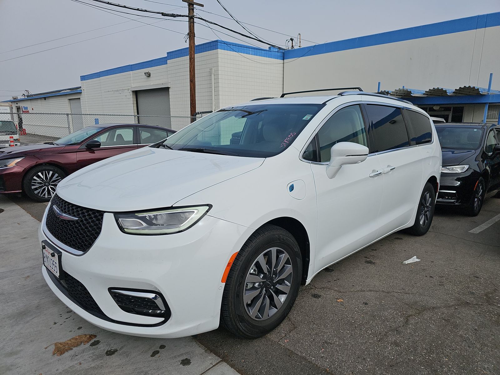 2021 Chrysler Pacifica Hybrid Touring L 121.6
