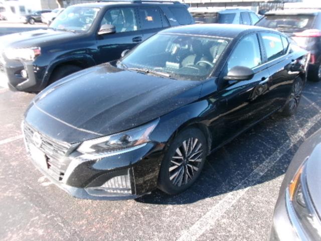 2024 Nissan Altima SV