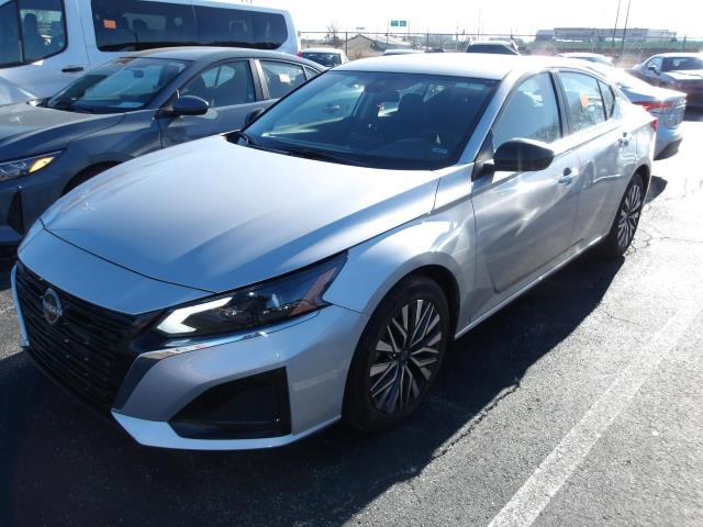 2024 Nissan Altima SV