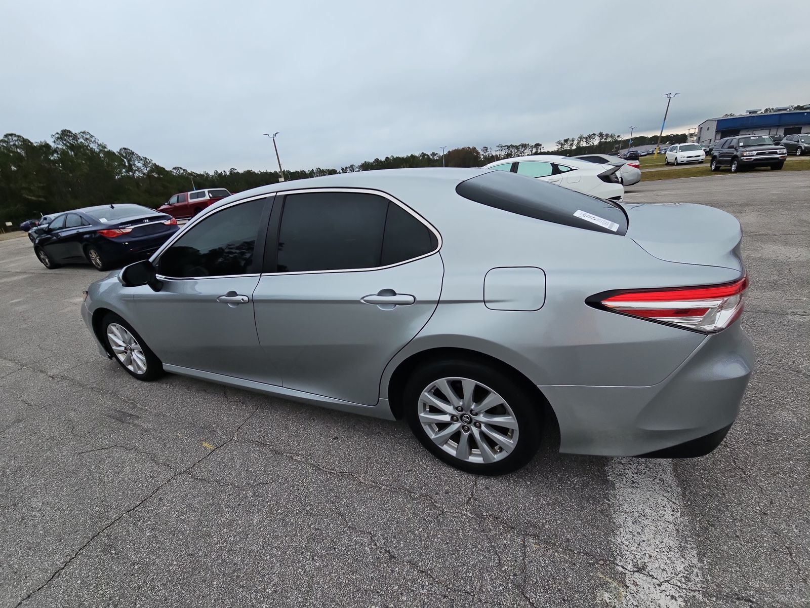 2018 Toyota Camry LE FWD