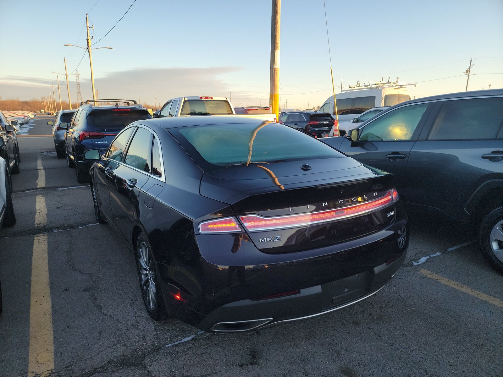 2020 Lincoln MKZ Hybrid Standard FWD