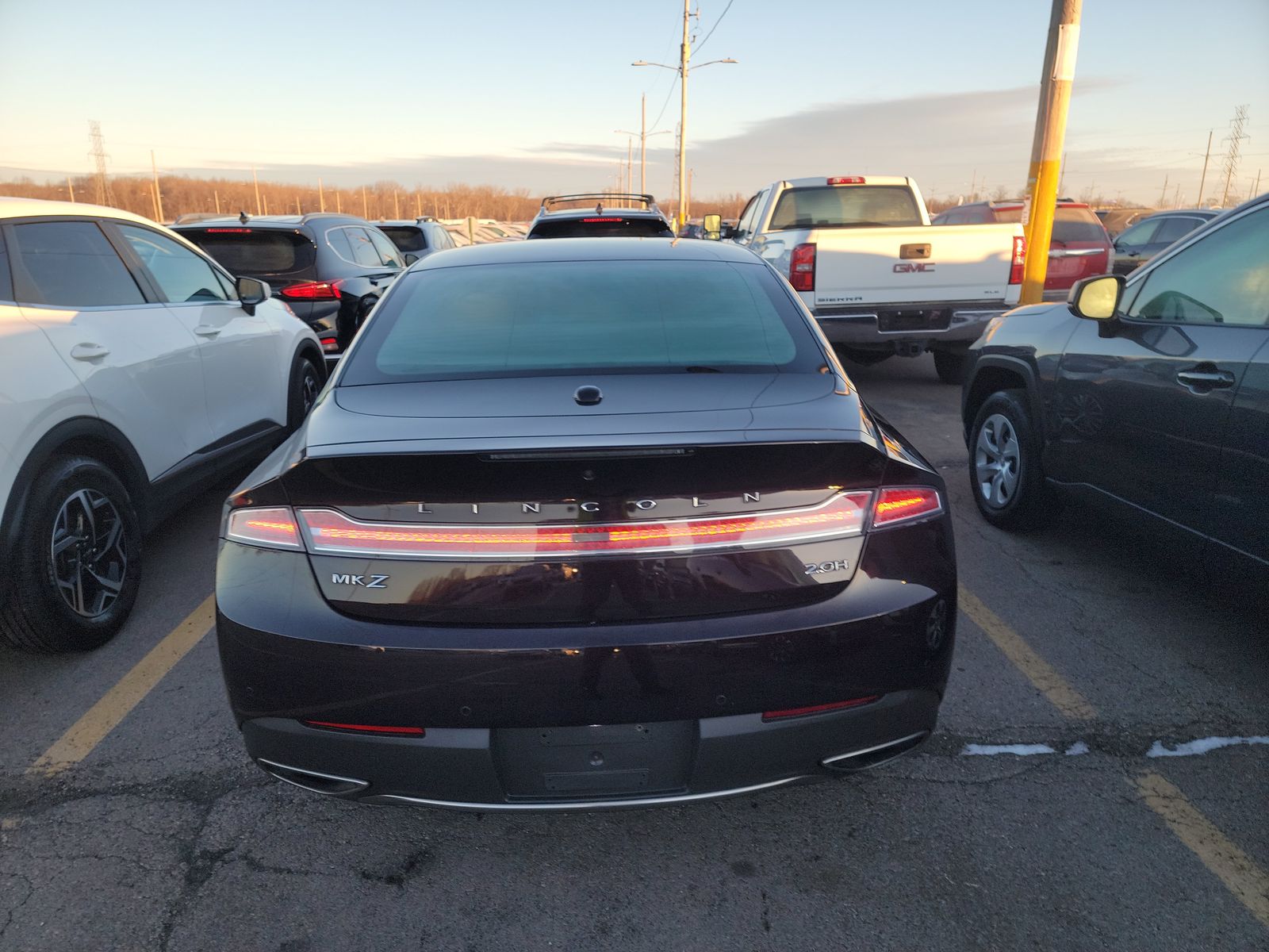 2020 Lincoln MKZ Hybrid Standard FWD