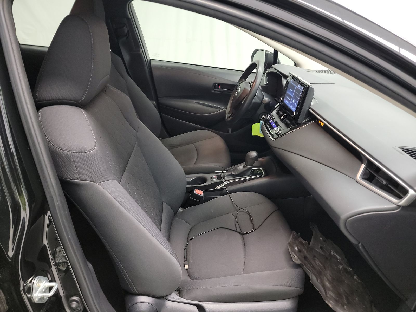 2022 Toyota Corolla LE FWD