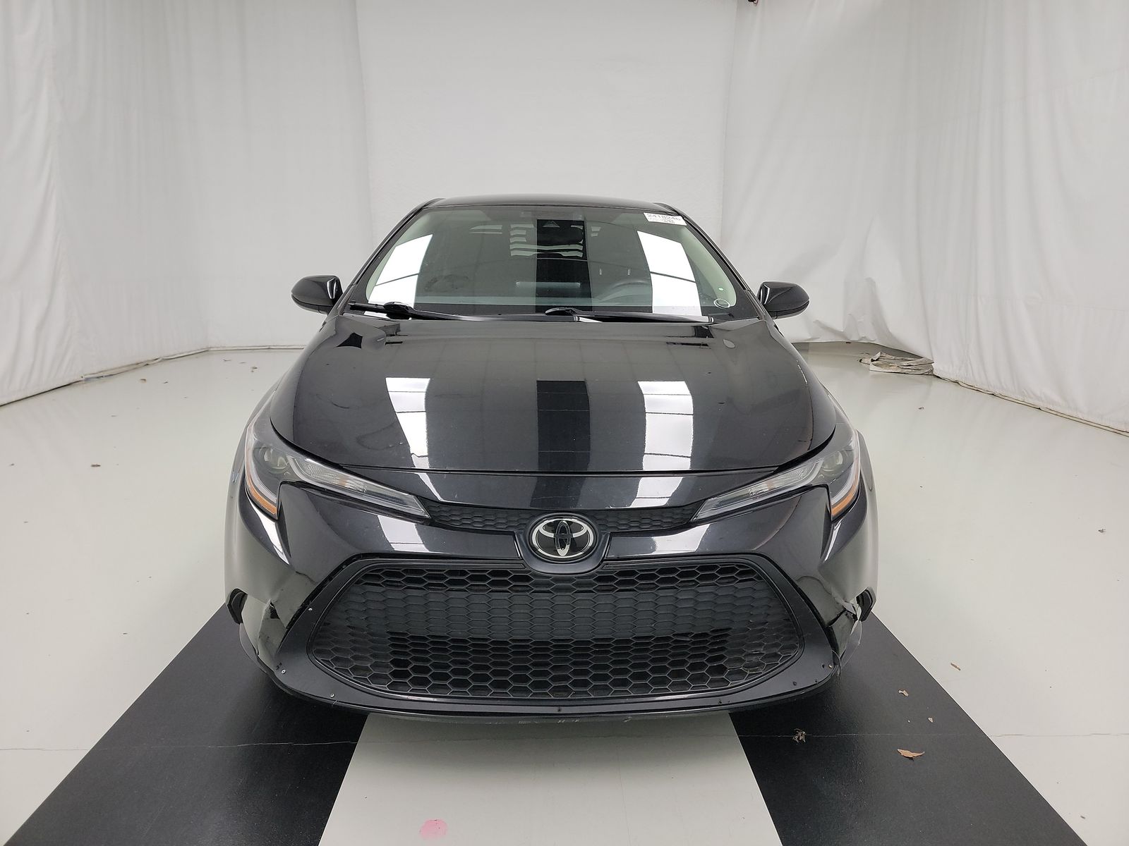 2022 Toyota Corolla LE FWD