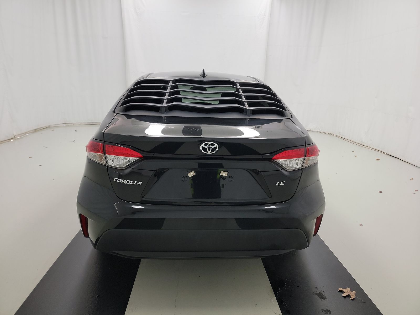 2022 Toyota Corolla LE FWD