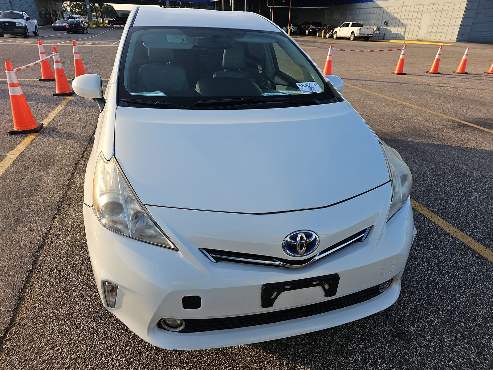 2013 Toyota Prius v Three FWD