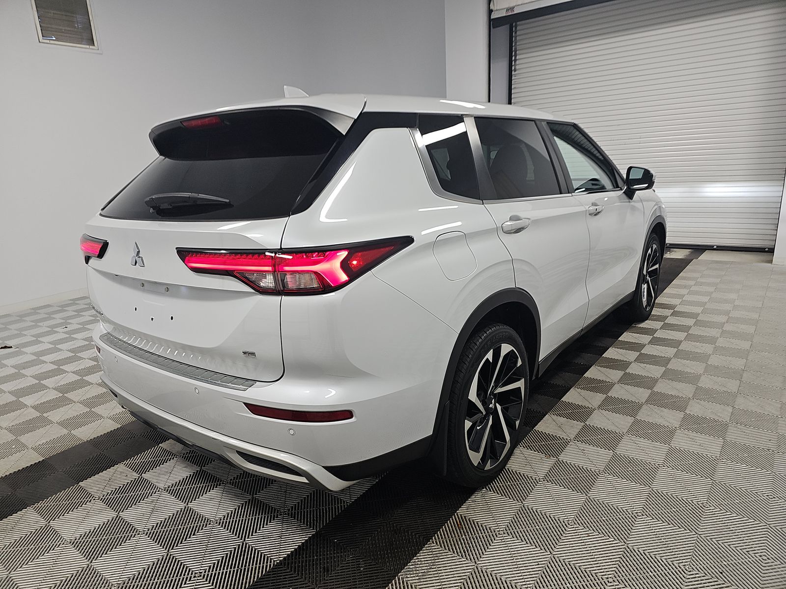 2022 Mitsubishi Outlander SE FWD