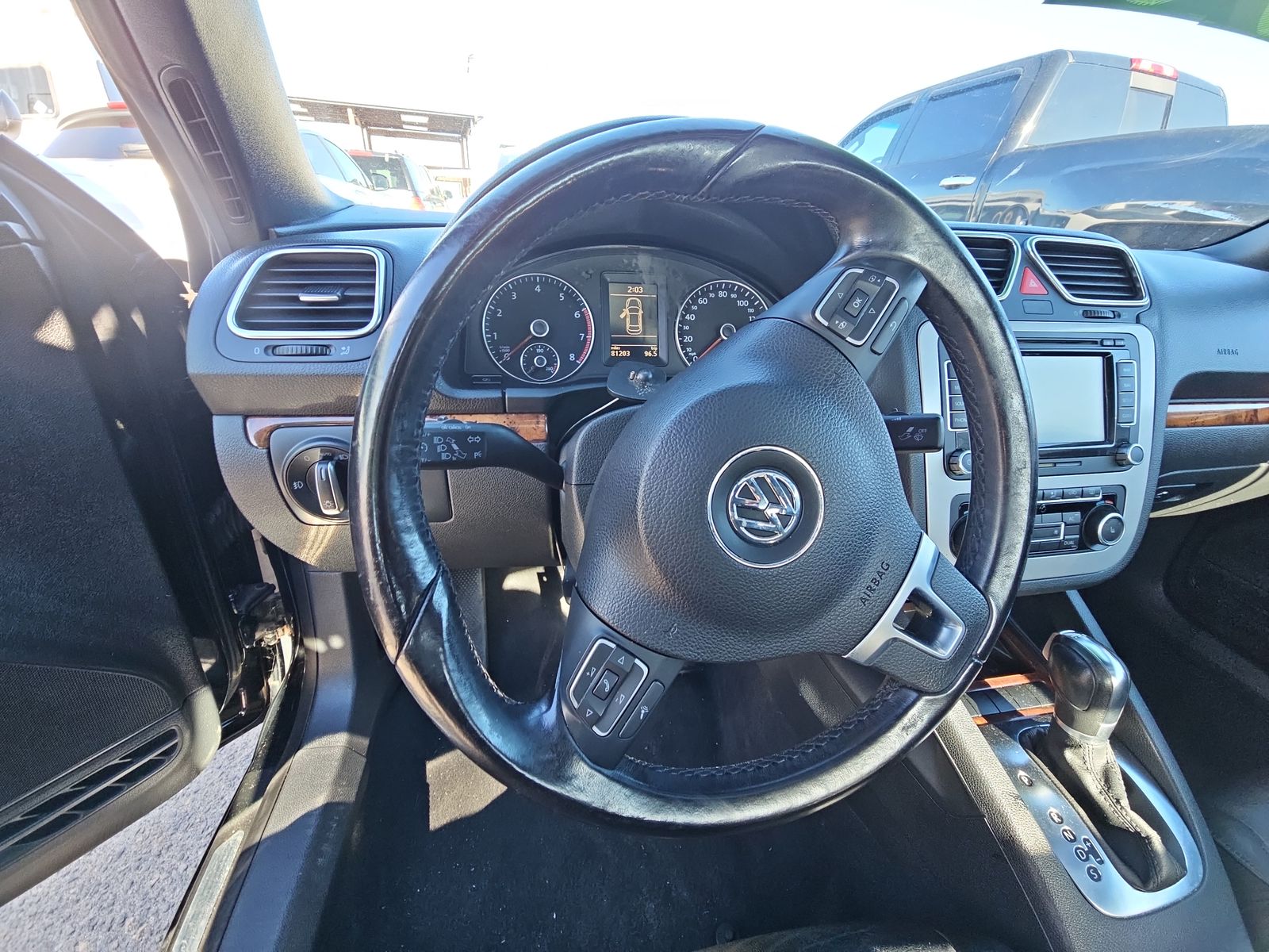 2012 Volkswagen Eos 2.0T Executive FWD