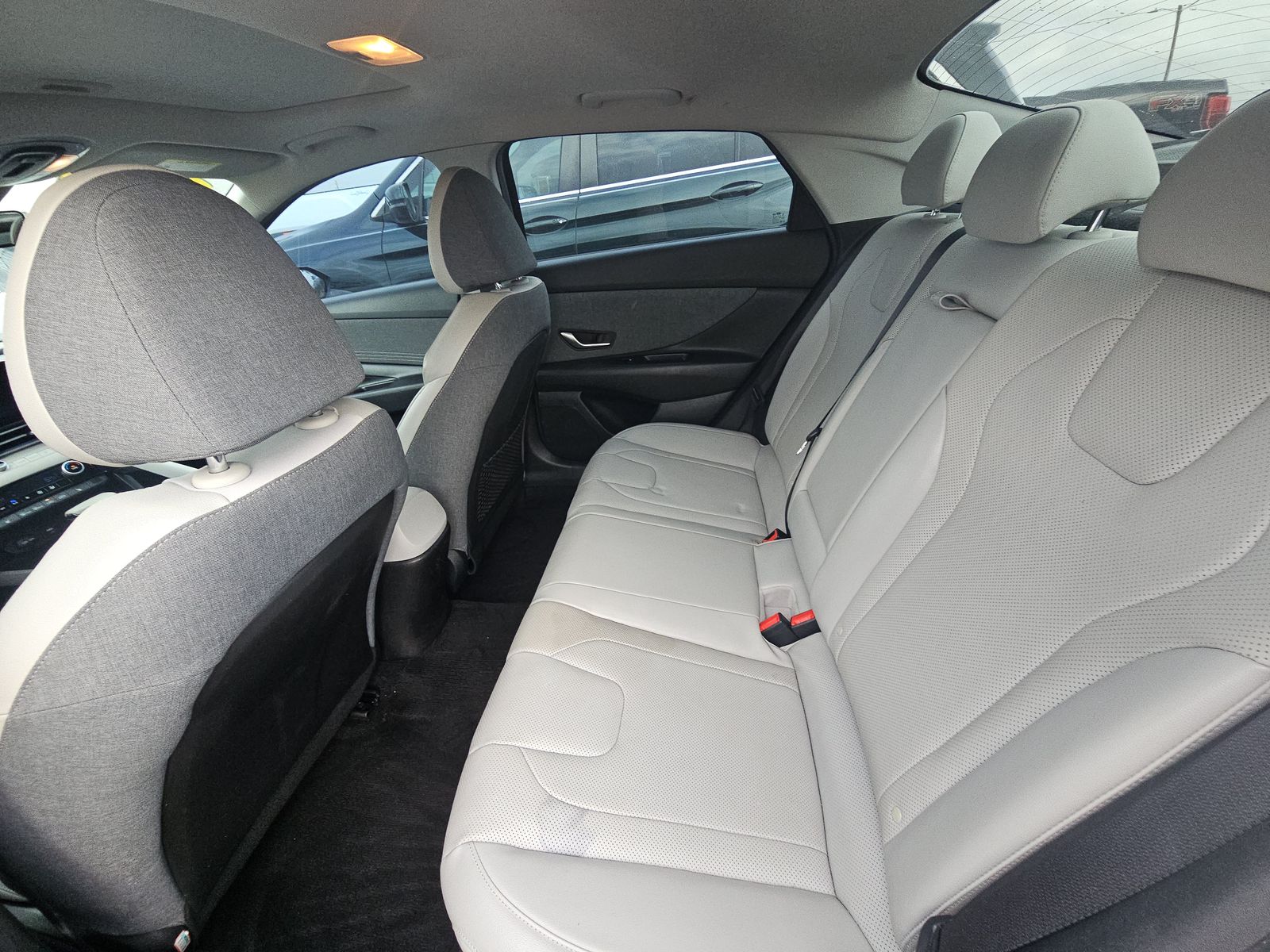 2021 Hyundai Elantra Limited FWD