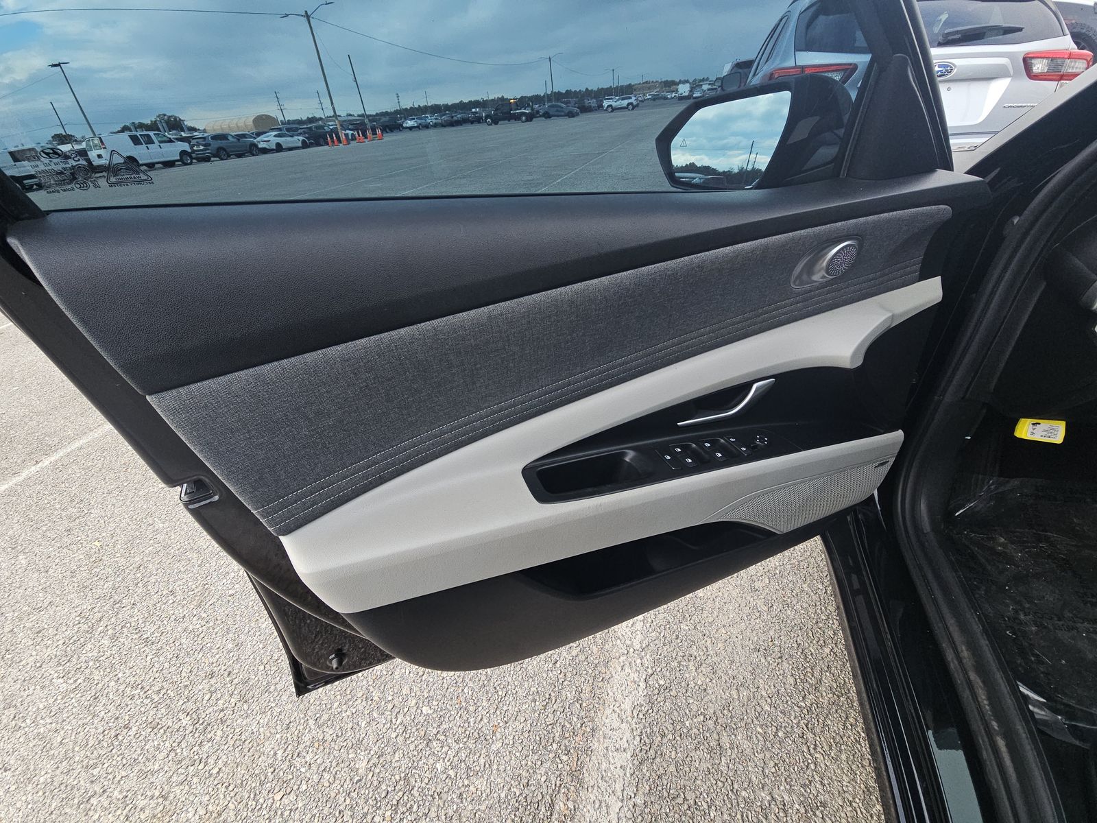 2021 Hyundai Elantra Limited FWD