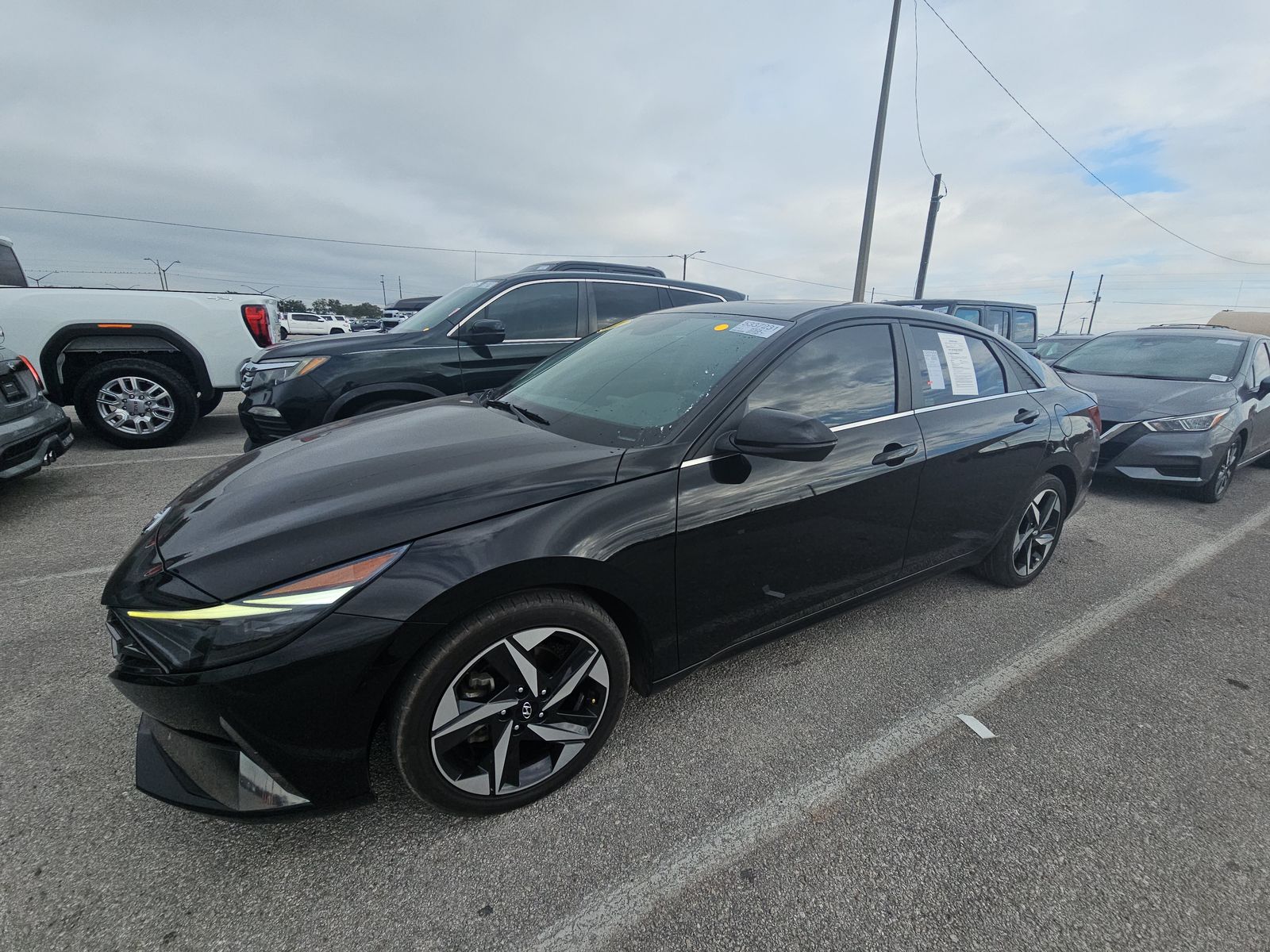 2021 Hyundai Elantra Limited FWD