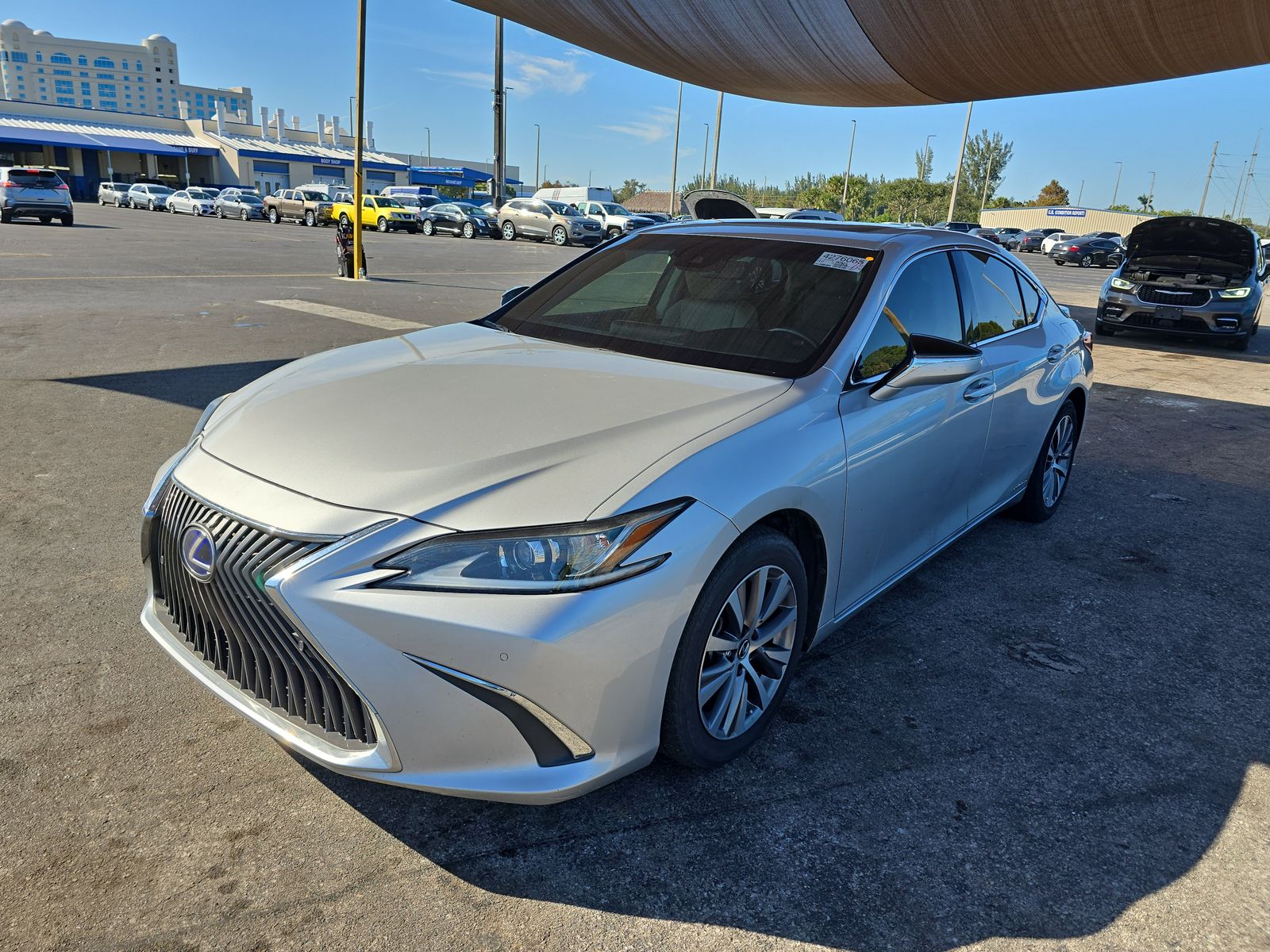 2021 Lexus ES 300h