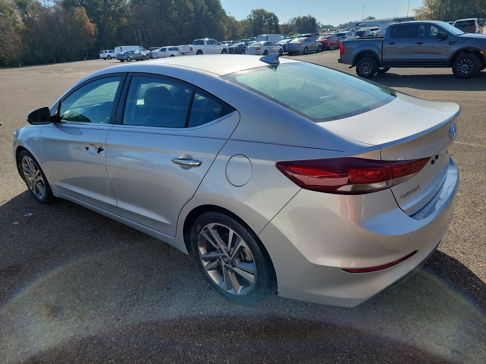 2017 Hyundai Elantra Limited FWD