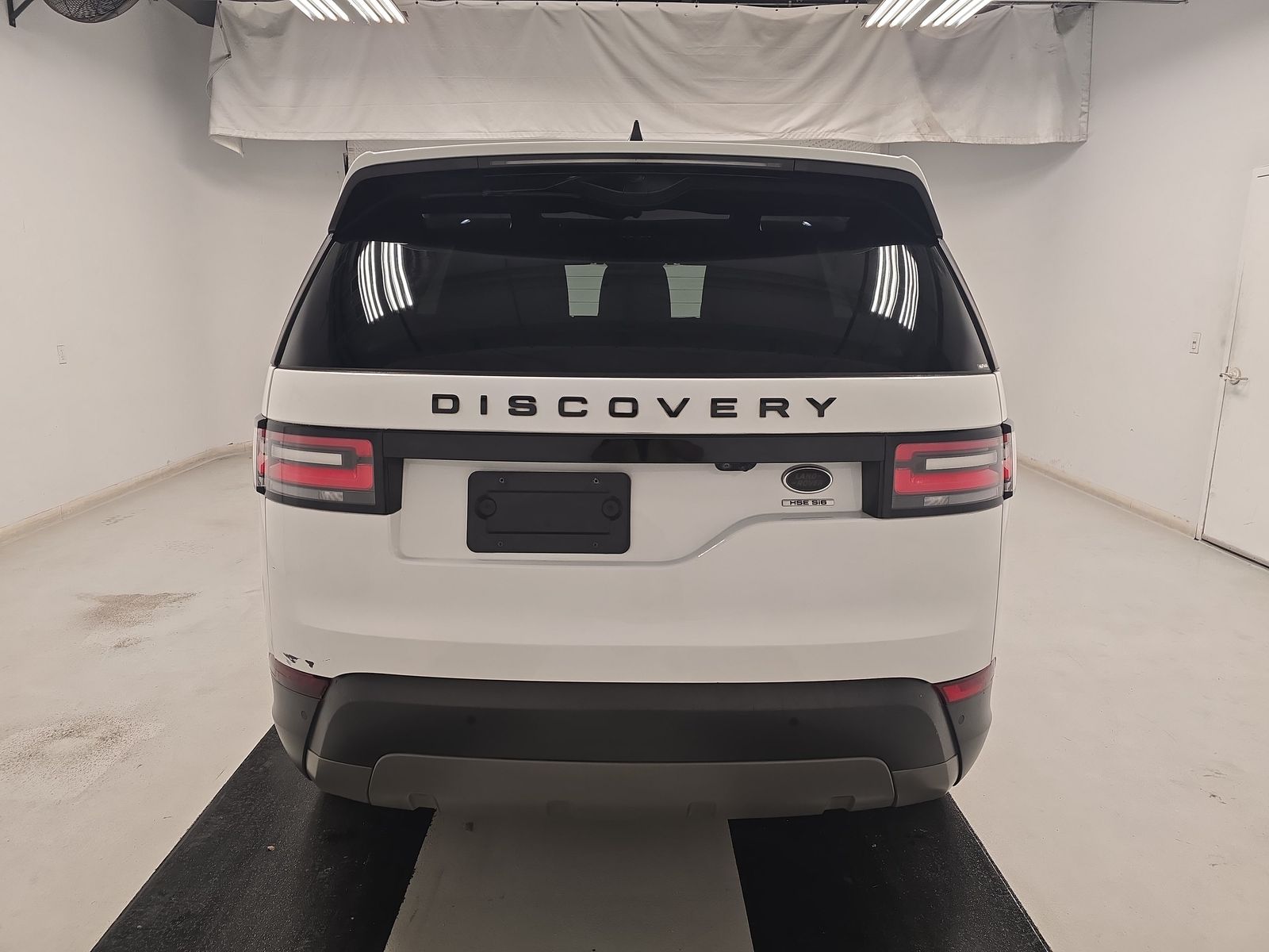 2019 Land Rover Discovery HSE AWD