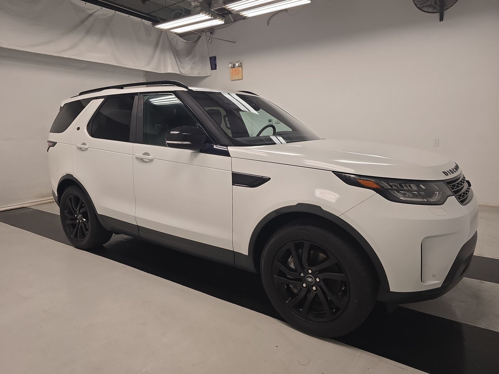 2019 Land Rover Discovery HSE AWD