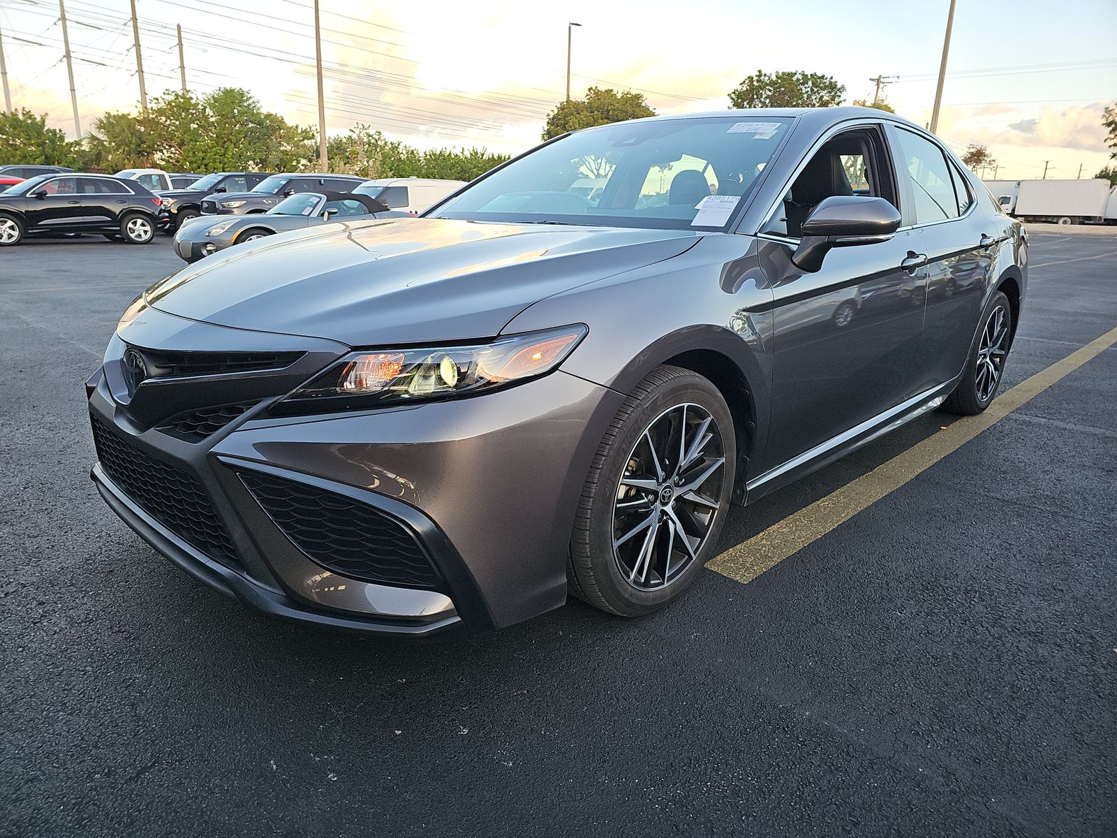 2022 Toyota Camry SE