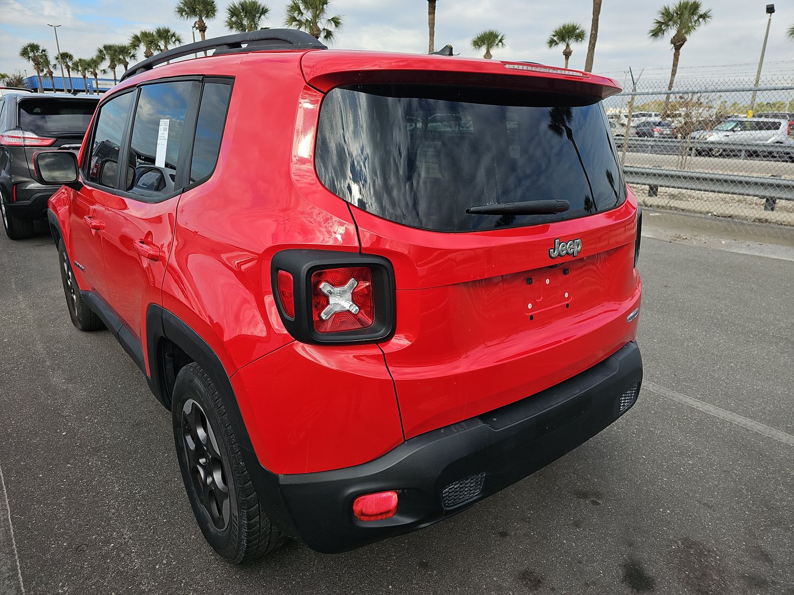 2015 Jeep Renegade Latitude FWD