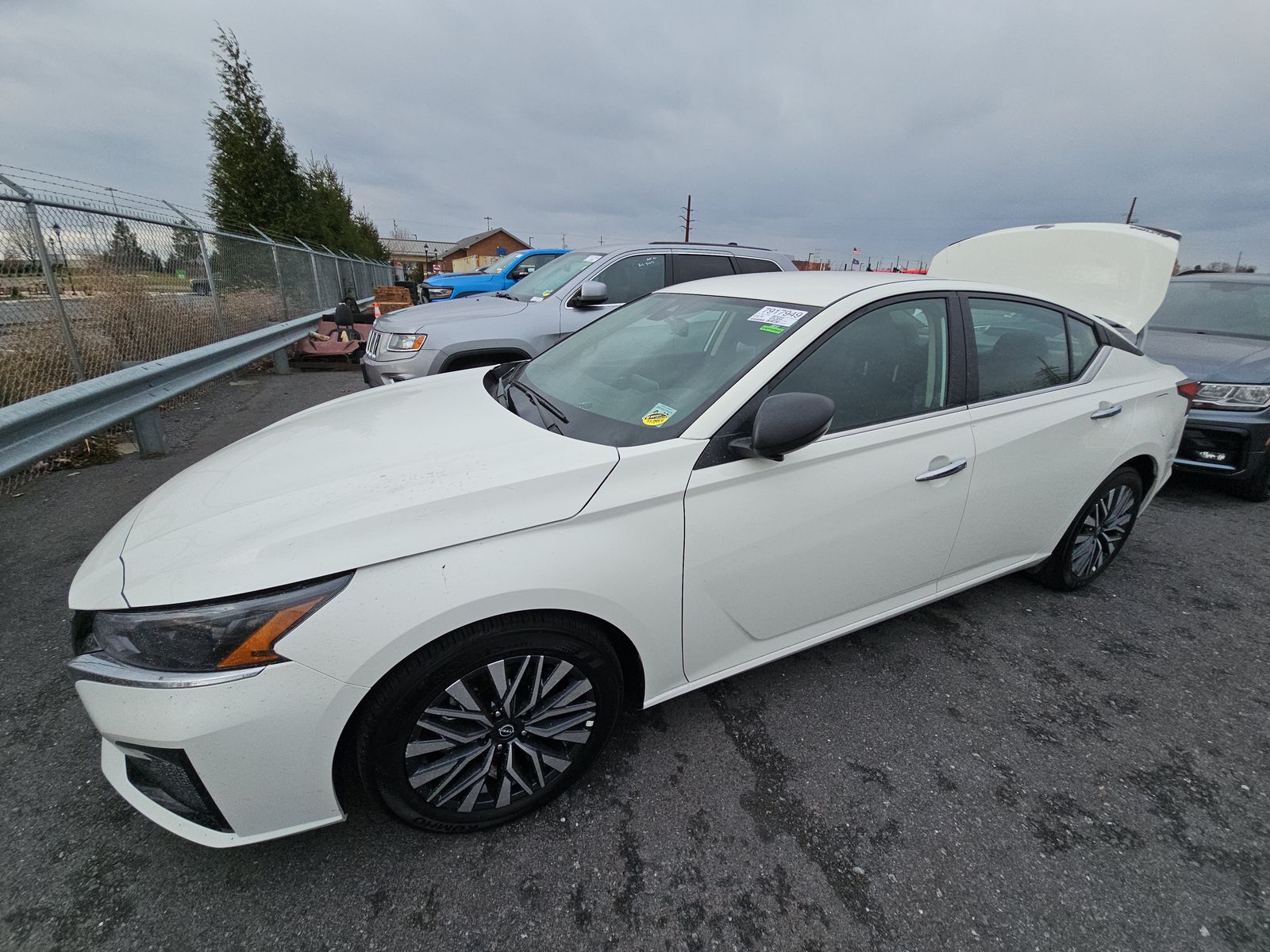 2025 Nissan Altima SV