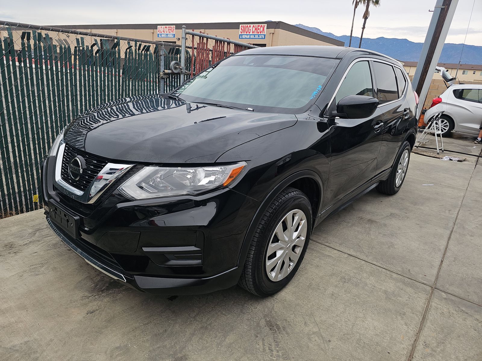2020 Nissan Rogue S