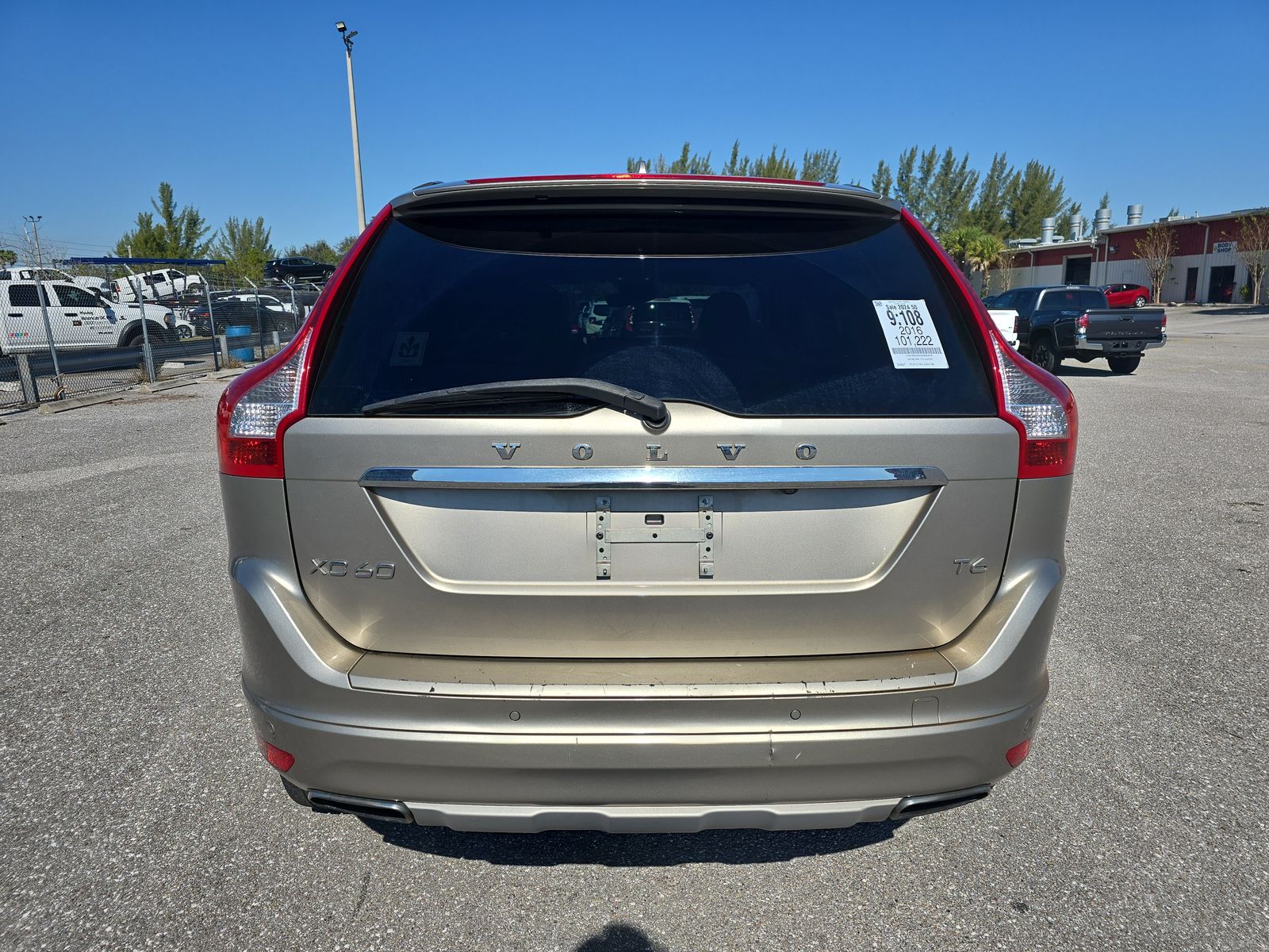 2016 Volvo XC60 T6 FWD