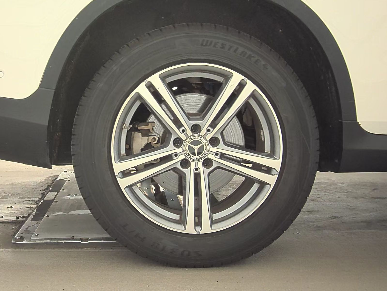 2021 Mercedes-Benz GLC GLC 300 AWD