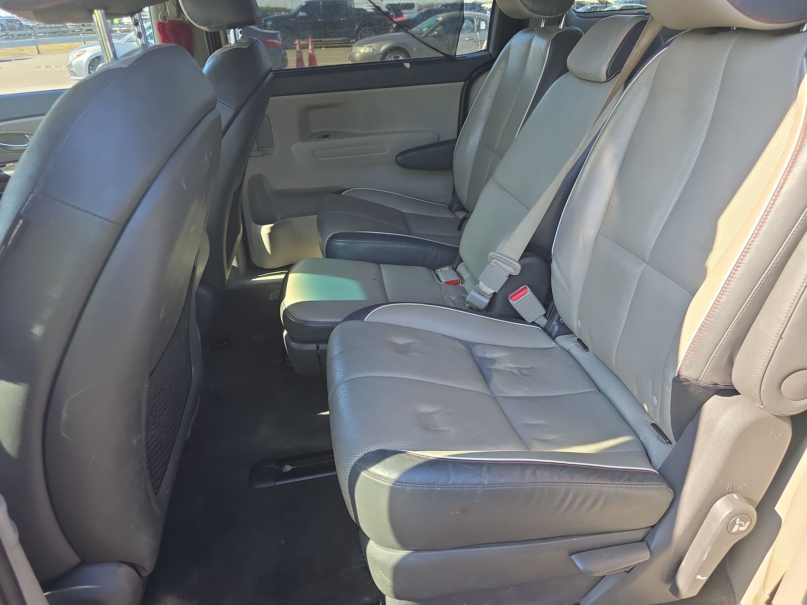 2017 Kia Sedona LX FWD