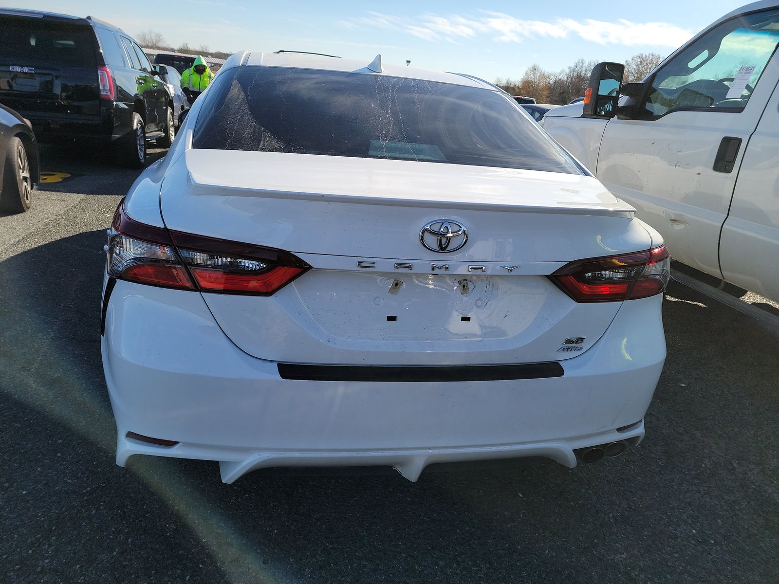 2022 Toyota Camry SE AWD