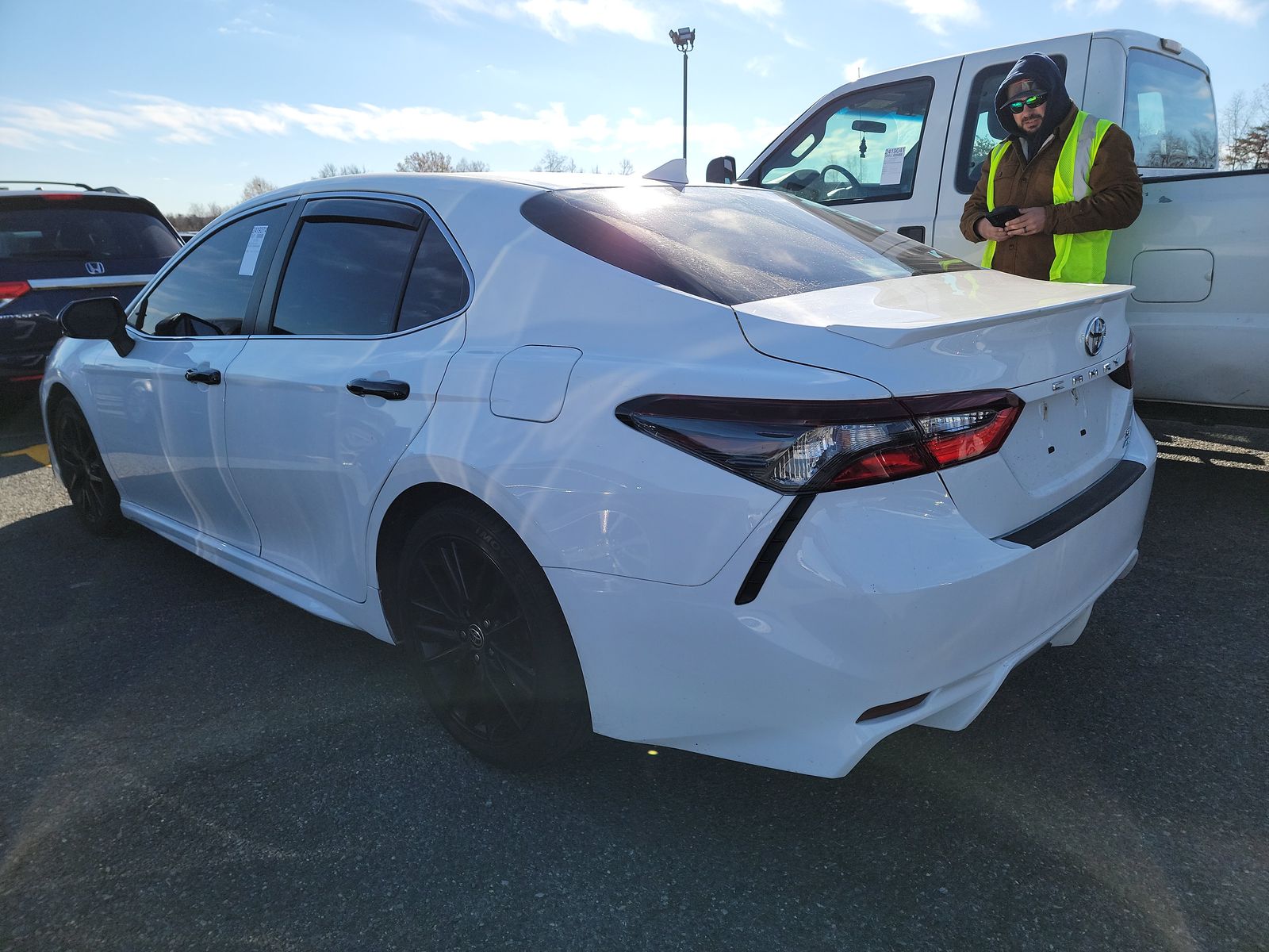 2022 Toyota Camry SE AWD
