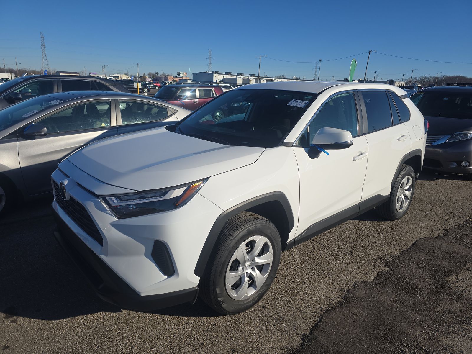 2023 Toyota RAV4 LE