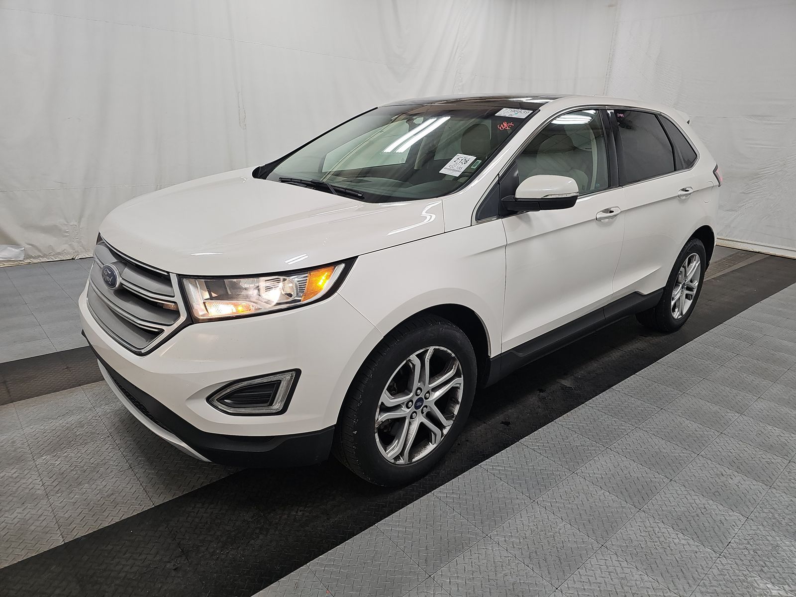 2017 Ford Edge Titanium