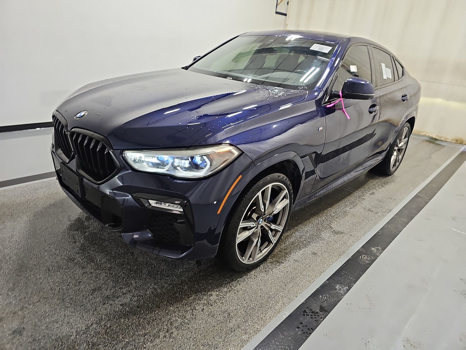 2021 BMW X6 M50i