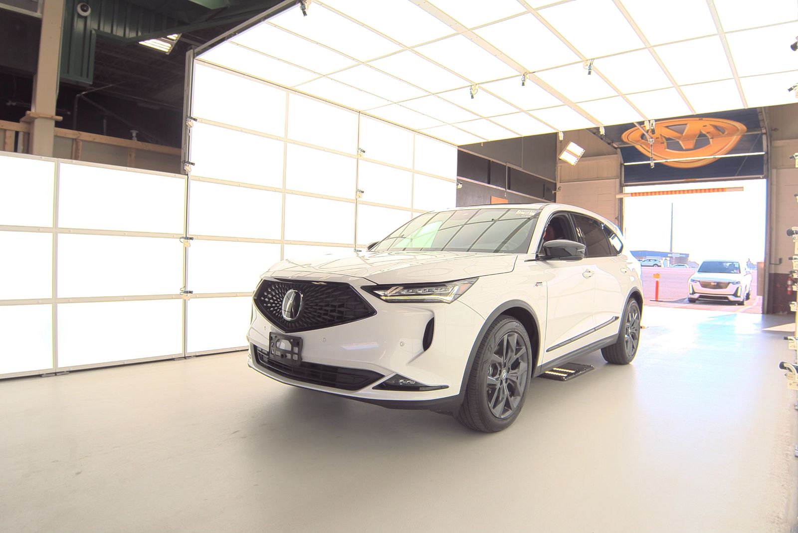2023 Acura MDX w/A-Spec Pkg