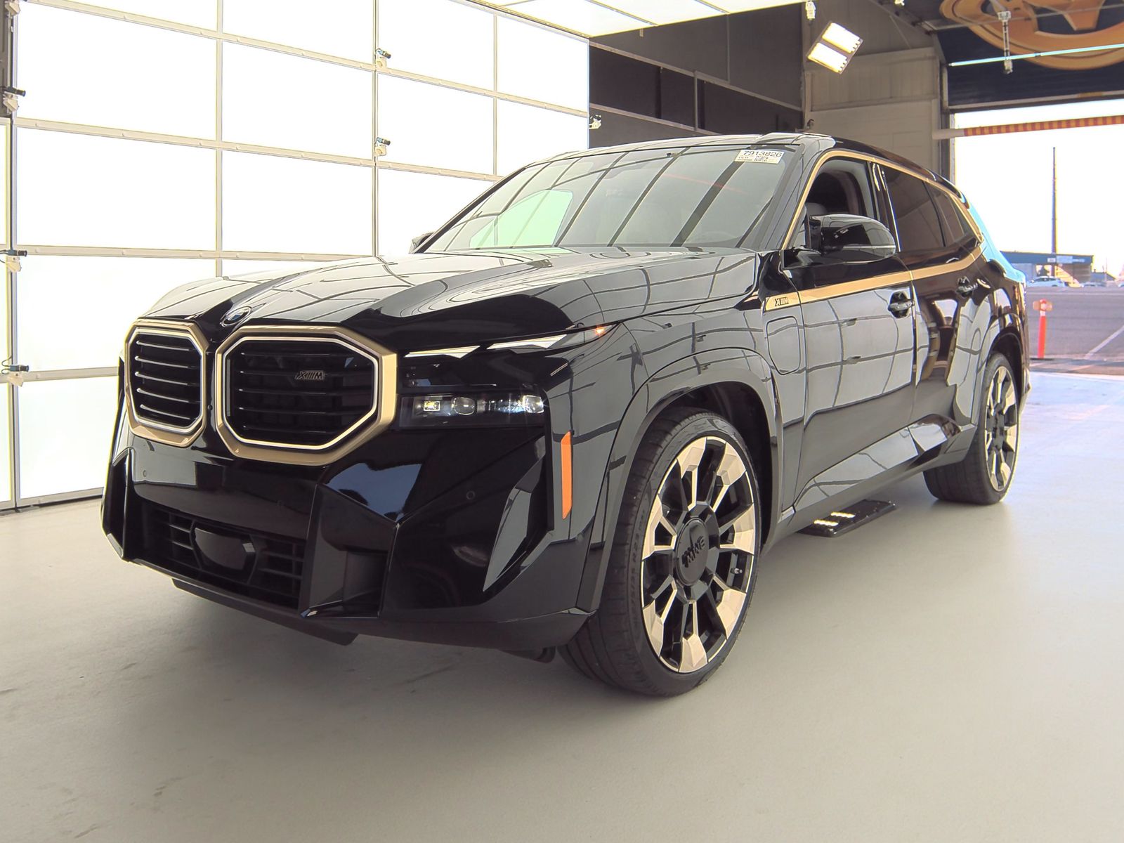 2023 BMW XM